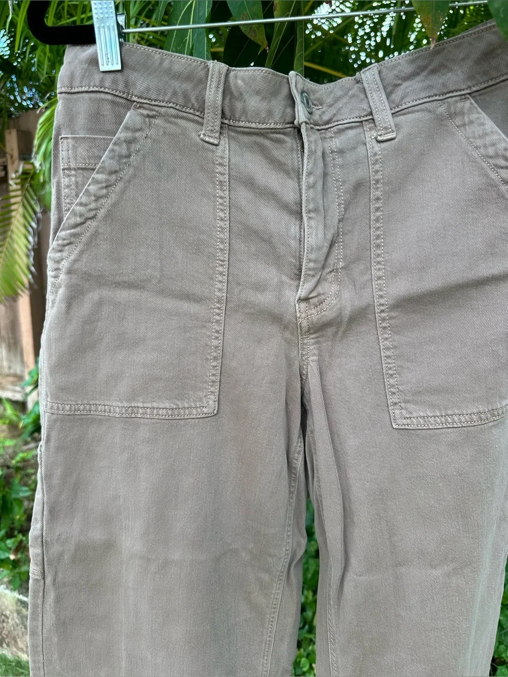 American Eagle Outfitters Wide-Leg Utility Pants in Light Taupe Size 6